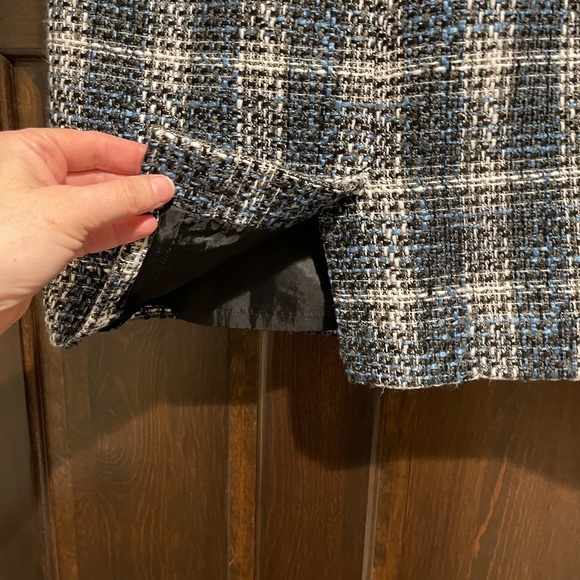 EUC Loft plaid skirt - Picture 4 of 9